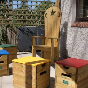 Freestanding Storytelling Chair