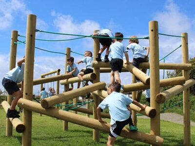 Adventure Forest Three - Challenging Climbing Play