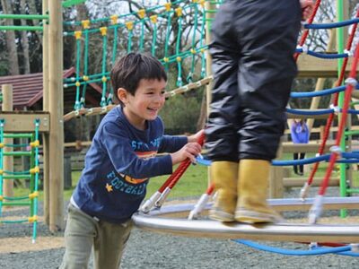 Pushing-Cone-Climber