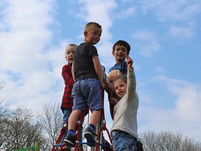 Top-of-Cone-Climber